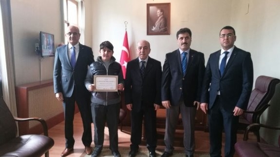 Salihlili Öğrenci Türkiye Üçüncüsü Oldu