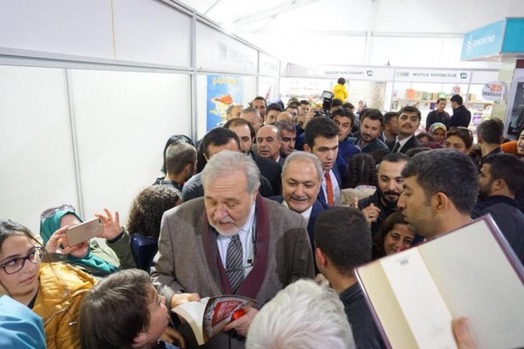 Osmaniye’de 2. Ulusal Kitap Fuarı Açıldı