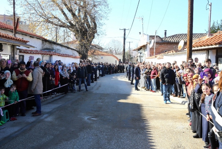 Cumhurbaşkanı Erdoğan, Cuma Namazını Gümülcine’de Kıldı