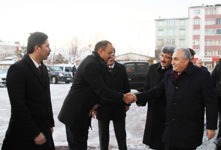 Bakan Fakıbaba’dan Çiftçilere Büyük Müjde