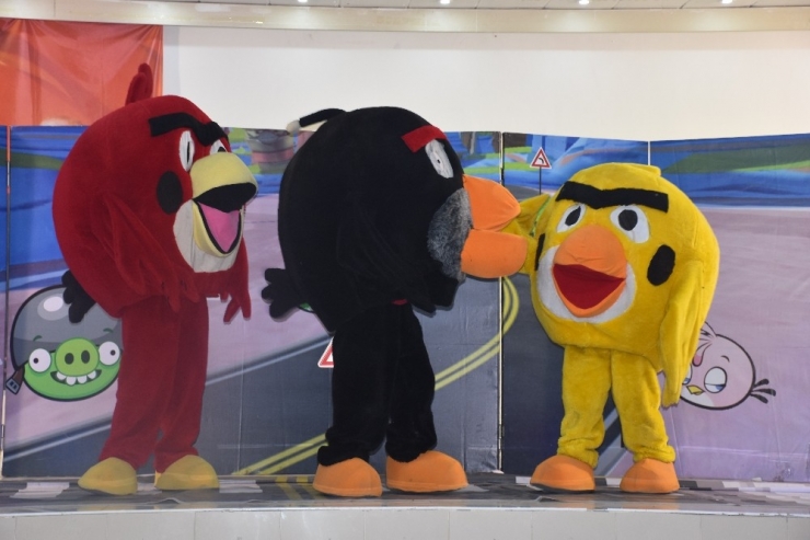 Reşadiye’de "Kızgın Ördek Trafik’te" Adlı Oyun