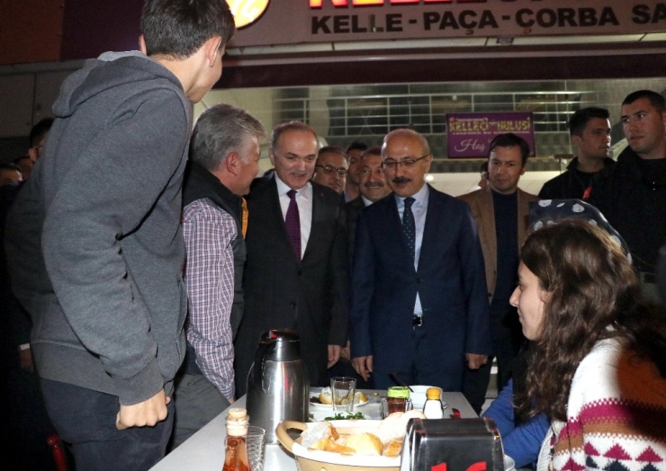 Bakan Özlü: "Trump’ın Kararı Sorumsuz Bir Karardır"