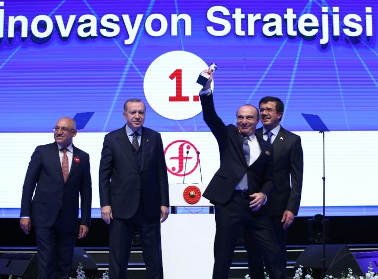 Cumhurbaşkanı Erdoğan: "Algı Operasyonlarıyla Bize Çelme Takmaya Çalışan Rakiplerimiz Yalanlarının Altında Ezileceklerdir"