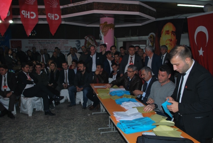 Salihli Chp’de Kocabıyık Yeniden Seçildi