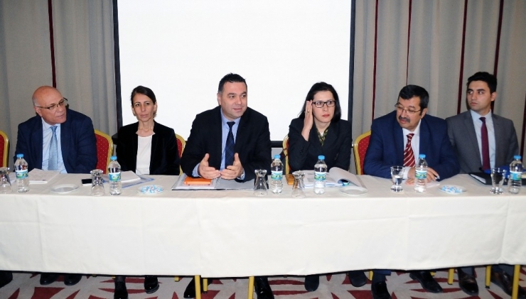 Ekonomi Bakanlığı Yetkilileri Muğlalı İhracatçılarla Buluştu