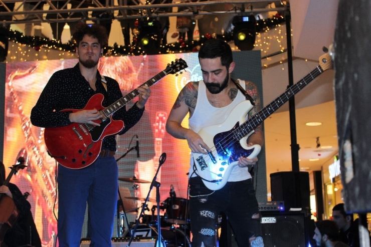 Evrencan Gündüz Espark’ta Eskişehirliler İle Buluştu