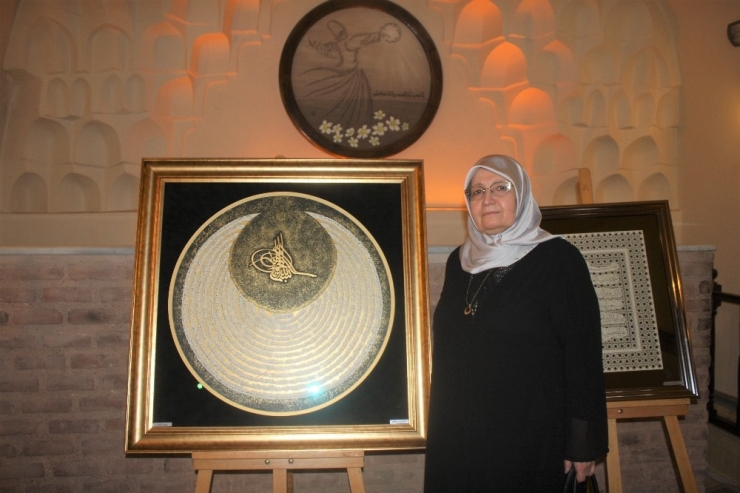 Gelenekten Geleceğe Çizilen Hat Sanatı Sergisi Açıldı