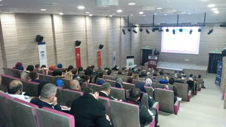 Kocaeli’de Mahallelerde “Afetlere Hazırlık Eğitimi” Sürüyor