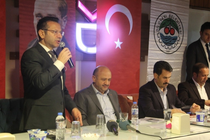 Başbakan Yardımcısı Işık Kocaeli’de Stk Temsilcileriyle Bir Araya Geldi