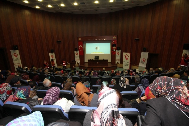 Çoşkun, “Sorunlara Yönelik Çözümler Üretiyoruz”