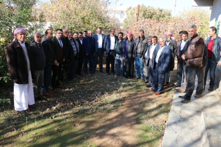 Ayhan Yol Yapım Çalışmalarını Denetledi