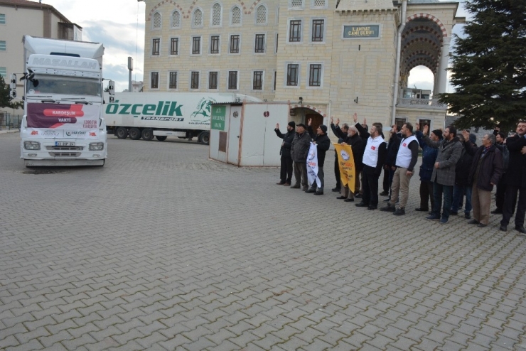 Eskişehir’den Suriye’ye 3 Tır Yardım