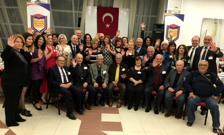 Arınç’a 52 Yıl Sonra Lise Diploması Sürprizi