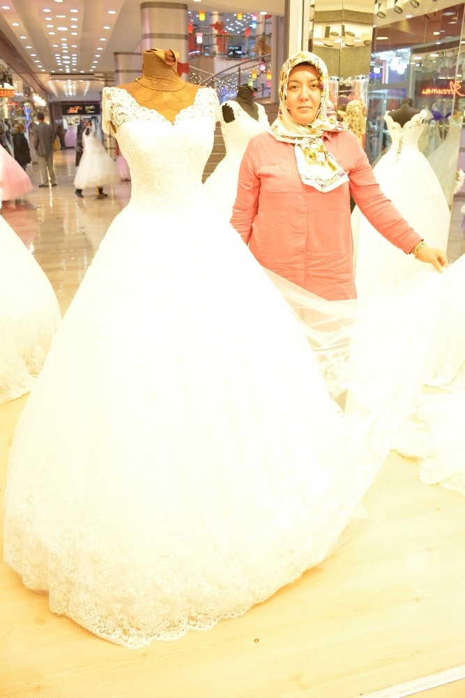 Gelinlik Alımında ‘Fırsat Ayları’ Başladı