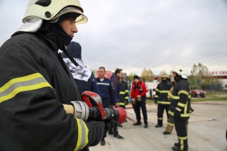 Filistinli İtfaiyeciler Kocaeli’de Eğitiliyor