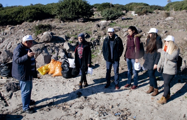 Ödevlerini Tavşan Adasında Yaptılar