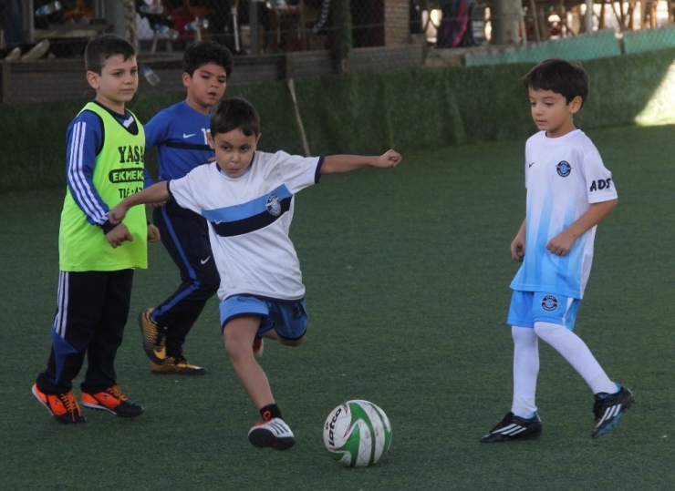 Geleceğin ’Fatih Terim’leri Yetişiyor