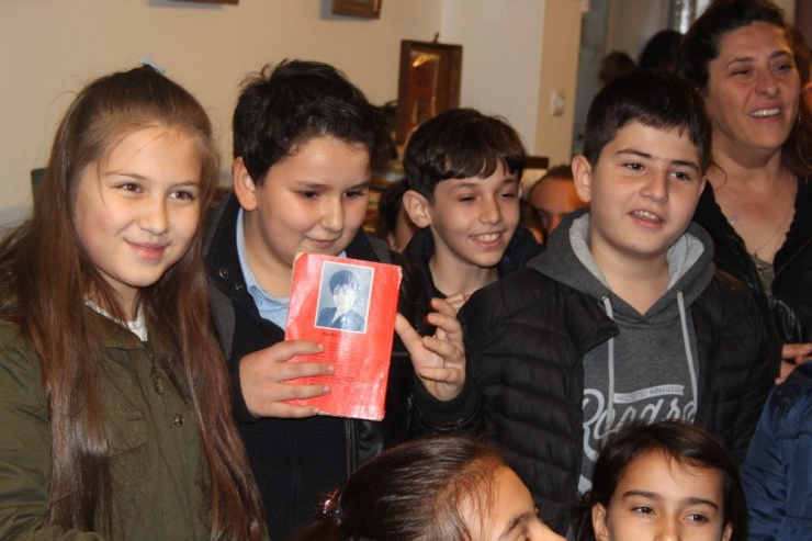 Çocuklar İçin Kitap Mezatı