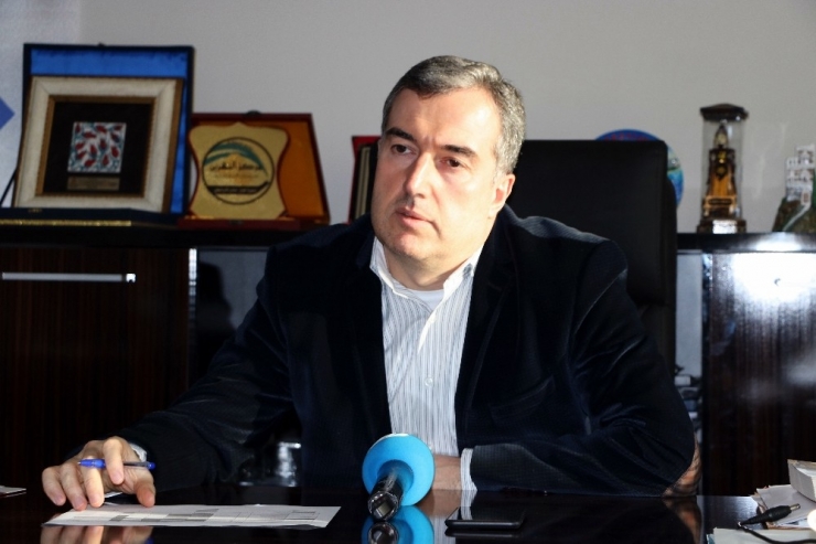 Prof. Dr. Kemal İnat: "İç Siyasette Zayıflayan Trump, İsrail Lobisi’nin Desteğini Almak İstiyor"