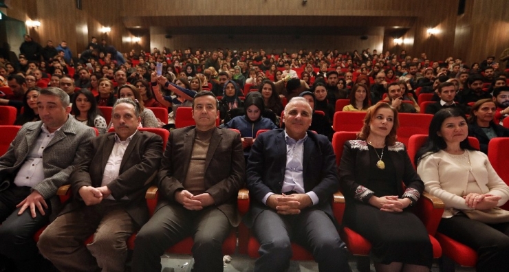 Van’da ‘Türkülerle Anadolu’ Konseri