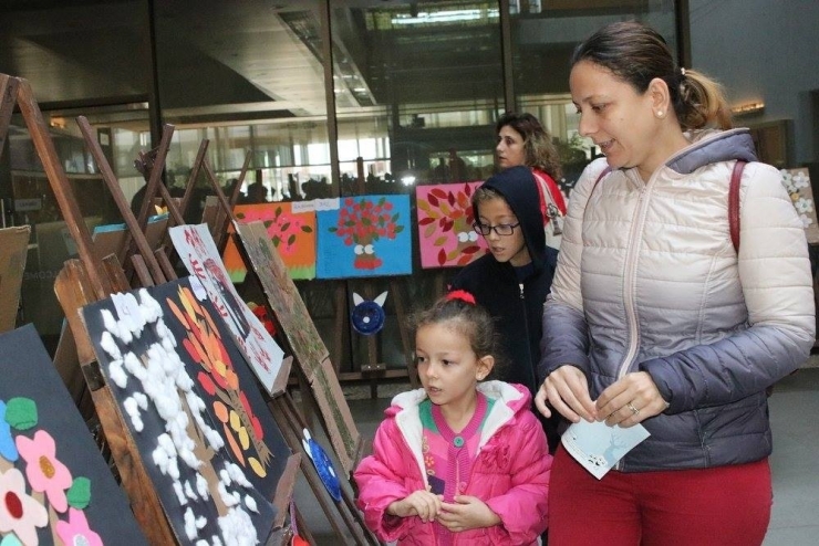 Gezici Çocuk Dünyası Minik Öğrencileri Berkmde Eğlendi