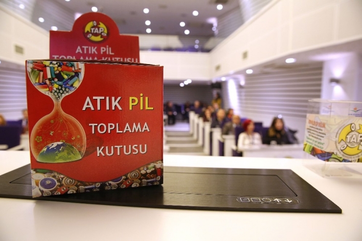 Buca’da Öğretmenlere Atık Pil Eğitimi