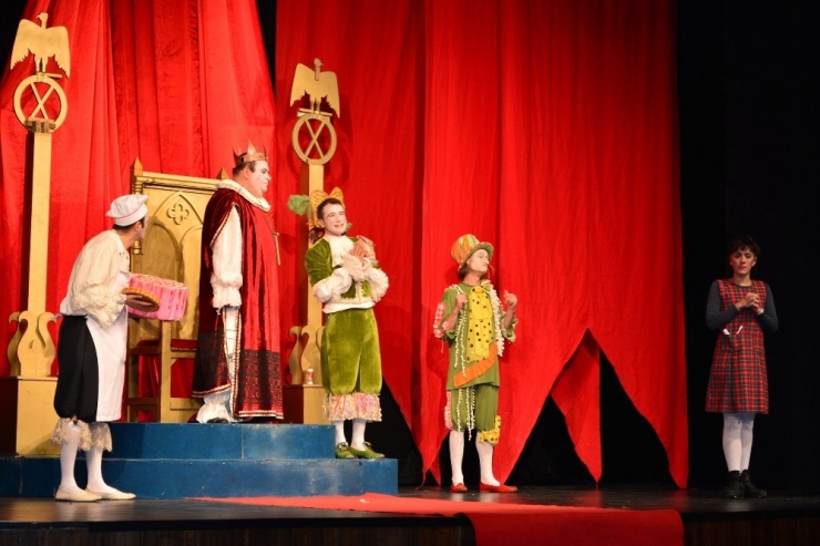 Kralın Diş Ağrısı