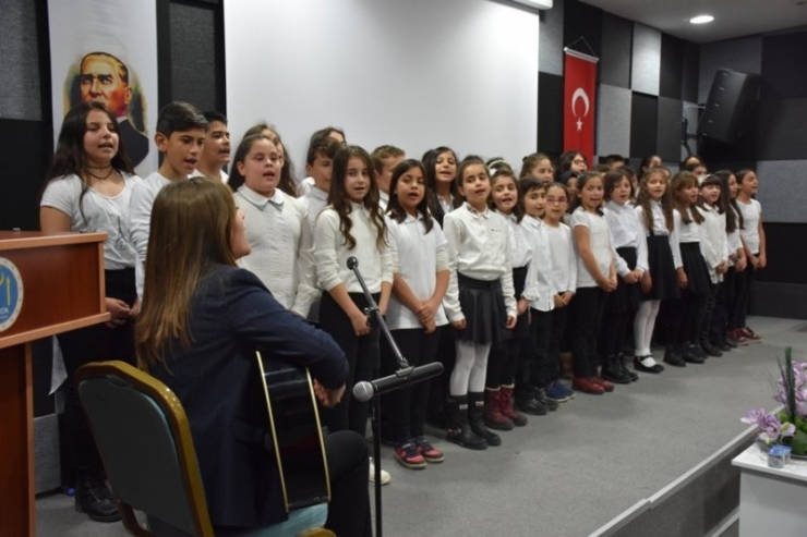 İnsan Hakları Ve Demokrasi Haftası Kutlandı