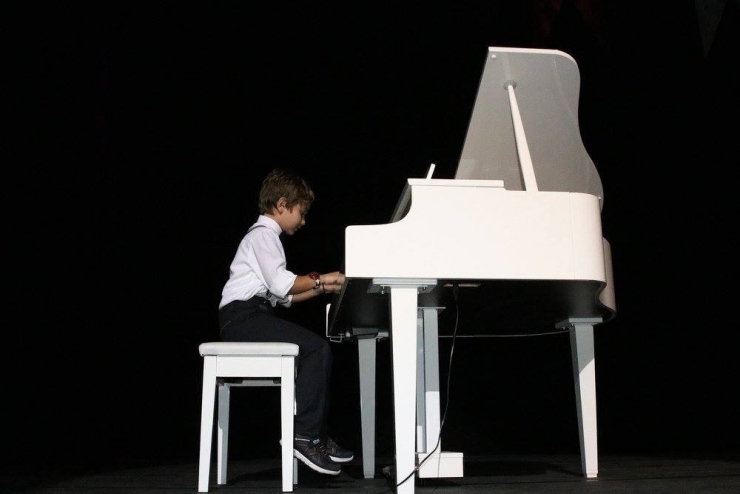 Gezici Çocuk Dünyası Minik Öğrencileri Berkmde Eğlendi