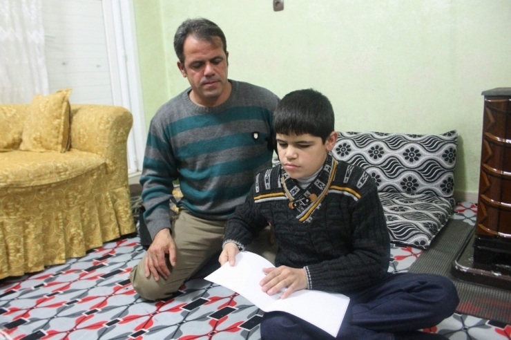 Görme Engelini Azmiyle Yeniyor