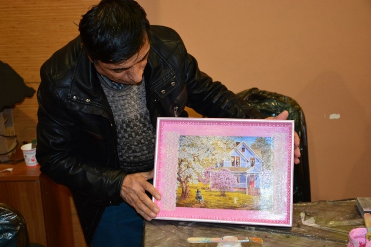 Engeller Ahşap Boyama Kursuyla Aşılacak