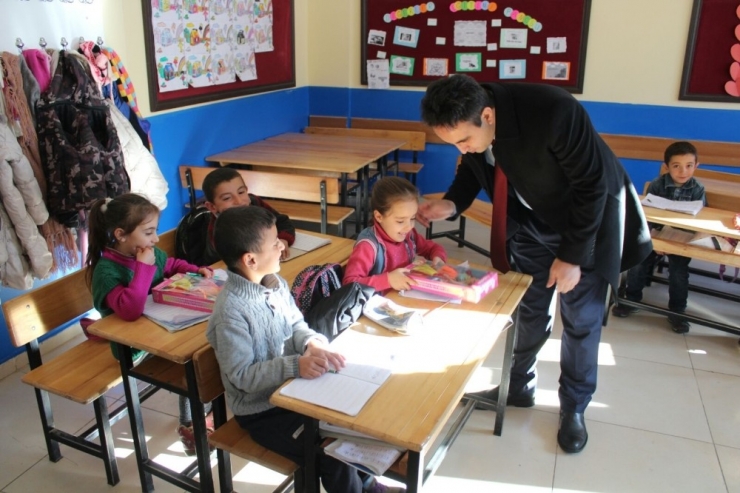 Kaymakam Dundar’dan Okul Ziyareti