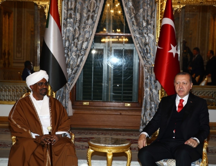 Cumhurbaşkanı Erdoğan, Sudan Devlet Başkanı İle Bir Araya Geldi
