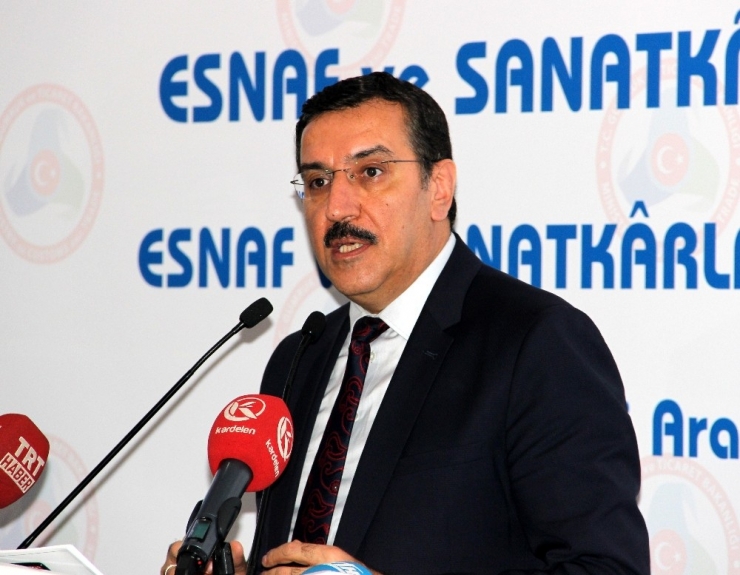 Bakan Tüfenkci: "Derdimiz Esnafı Büyütüp Tüccar, Tüccarı Büyütüp Sanayici, Sanayiciyi Büyütüp İhracatçı Yapmak"