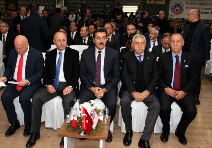 Bakan Tüfenkci: "Derdimiz Esnafı Büyütüp Tüccar, Tüccarı Büyütüp Sanayici, Sanayiciyi Büyütüp İhracatçı Yapmak"