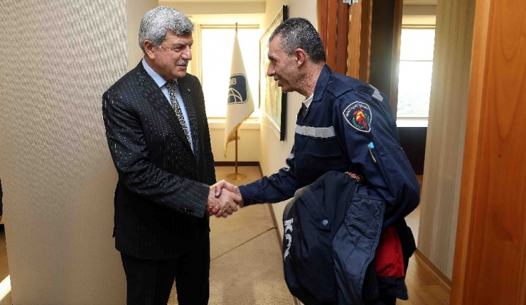 Filisti İtfaiyecilerden Başkan Karaosmanoğlu’na Ziyaret