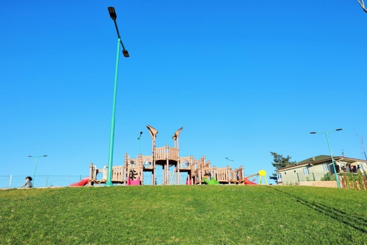 Ahmed-i Hani Parkı’nda İkinci Etap Çalışmaları Sürüyor