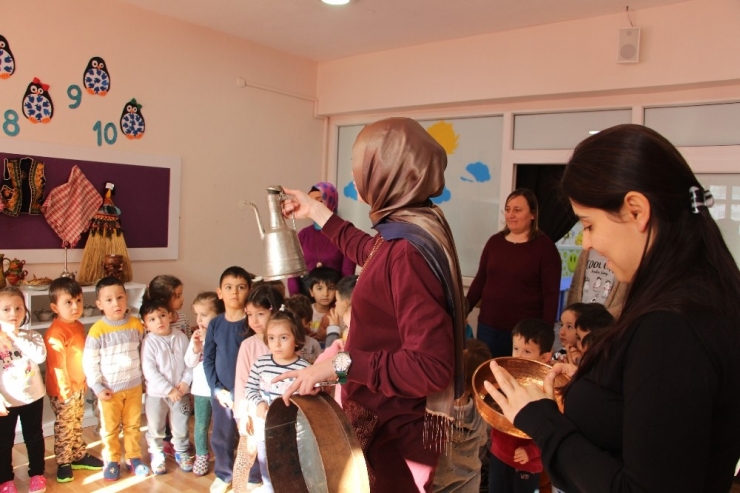 Anaokulunda "Özümüz Kültürümüz" Etkinliği