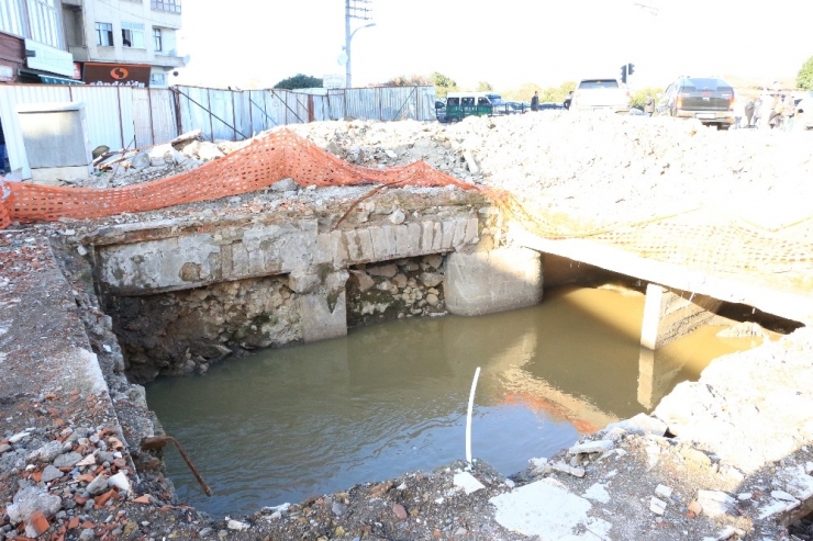 Yıkımdan Tarih Çıktı