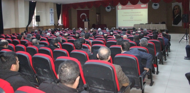 İpekyolu’nda ‘Eğitim Değerlendirme’ Toplantısı