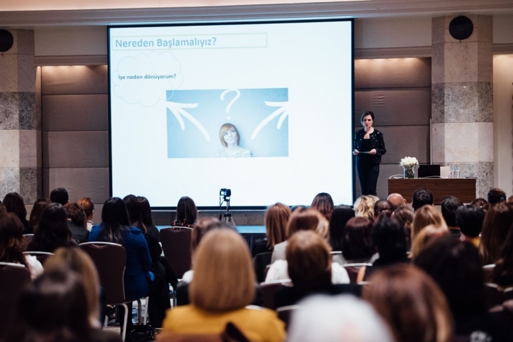 İş Hayatına Geri Dönmek İsteyen Kadınlara Mesaj; “Korkmayın Yapabilirsiniz”