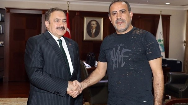 Bakan Eroğlu İle Haluk Levent Şeytan Sofrası’na Birlikte Ağaç Dikecek