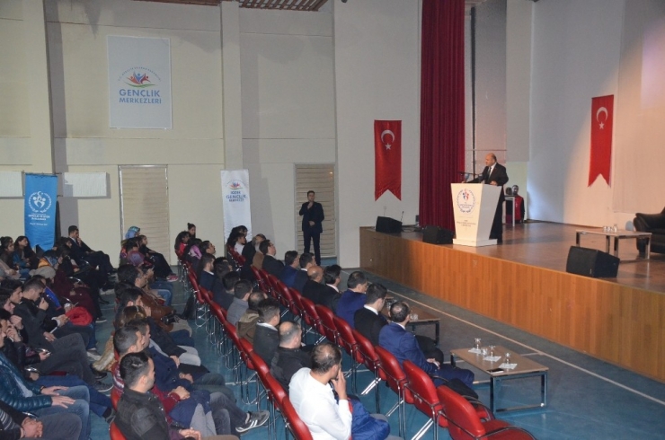 Başbakan Yardımcısı Işık, Gençlerle Buluştu