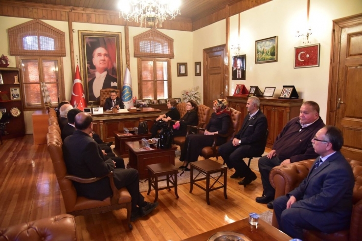 Başkan Yağcı’ya Valilik İnsan Hakları Kurulu Üyelerinden Ziyaret