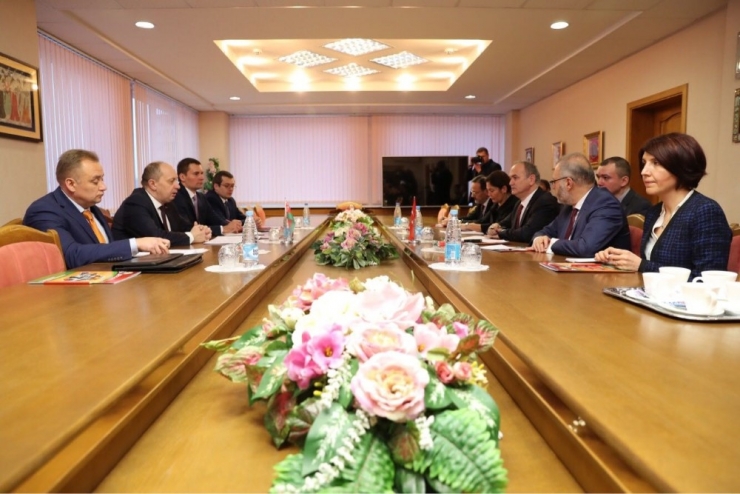 Bilim Ve Sanayi Bakanı Özlü, Belarus’ta Temaslarını Sürdürüyor