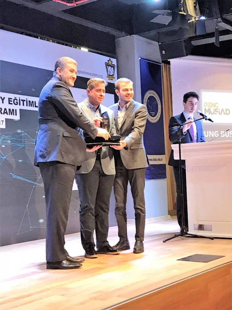 Ortadoğu Grup’tan Genç Girişimcilere Destek