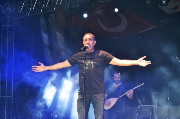 Bakan Eroğlu İle Haluk Levent Şeytan Sofrası’na Birlikte Ağaç Dikecek