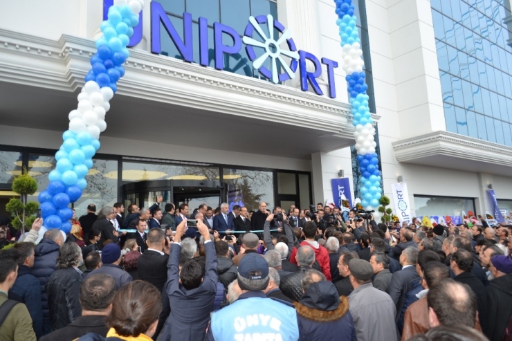 Numan Kurtulmuş: ”Trump’ın İpi Siyonistlerin Elinde”