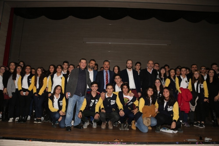 Toroslar’da ’Yeni Sınav Sistemi Ve Doğru Tercih’ Semineri