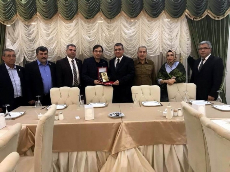 Sağlık Müdürü Happani’ye Veda Yemeği